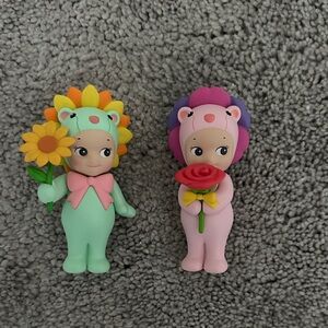 Authentic Set of Sonny Angels Flower Gift Series